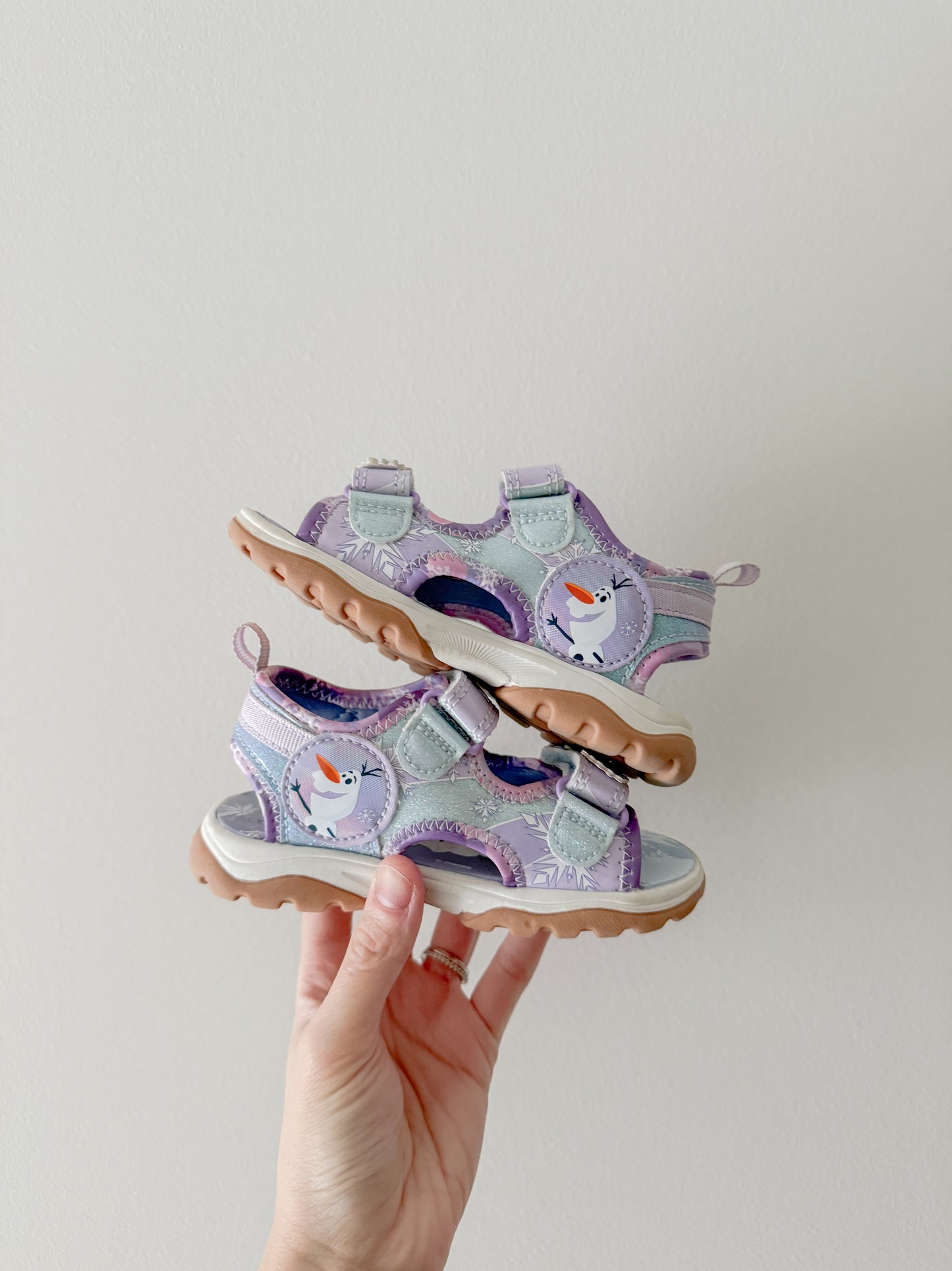 Disney Frozen Sandals (7C)