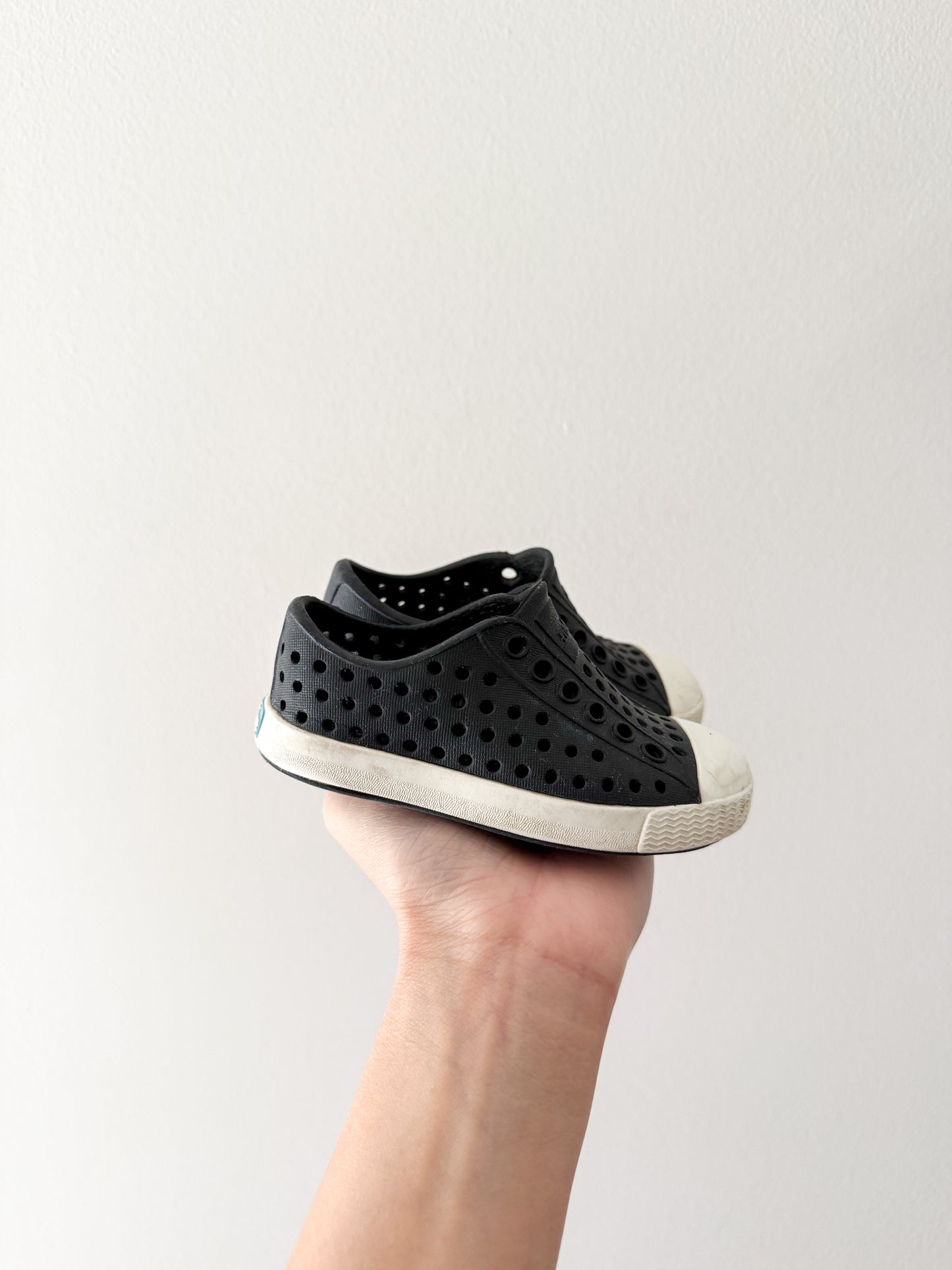 Native Jefferson - Black (C4)