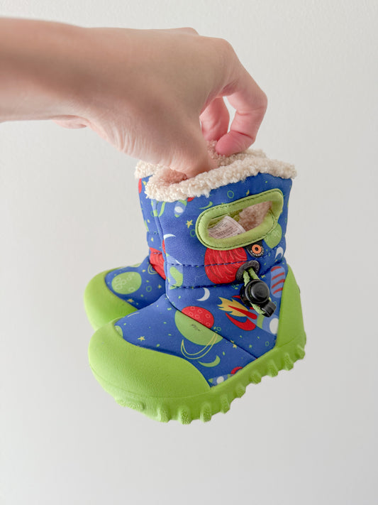 [NEW] Bogs Winter Boots (4C)