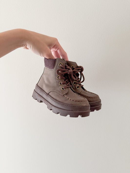 H&M Dark Brown Lace-Up Boots (US 7.5)