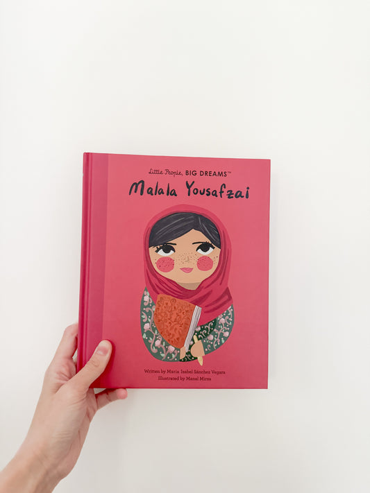 Malala Yousafzai (Little People Big Dreams) - Hardcover